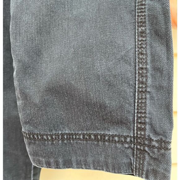 Free People black, distressed ankle length jeans, button closure, back strap, 0 - Picture 9 of 12
